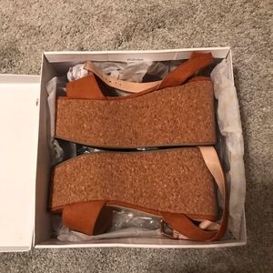 Nasty Gal platforms